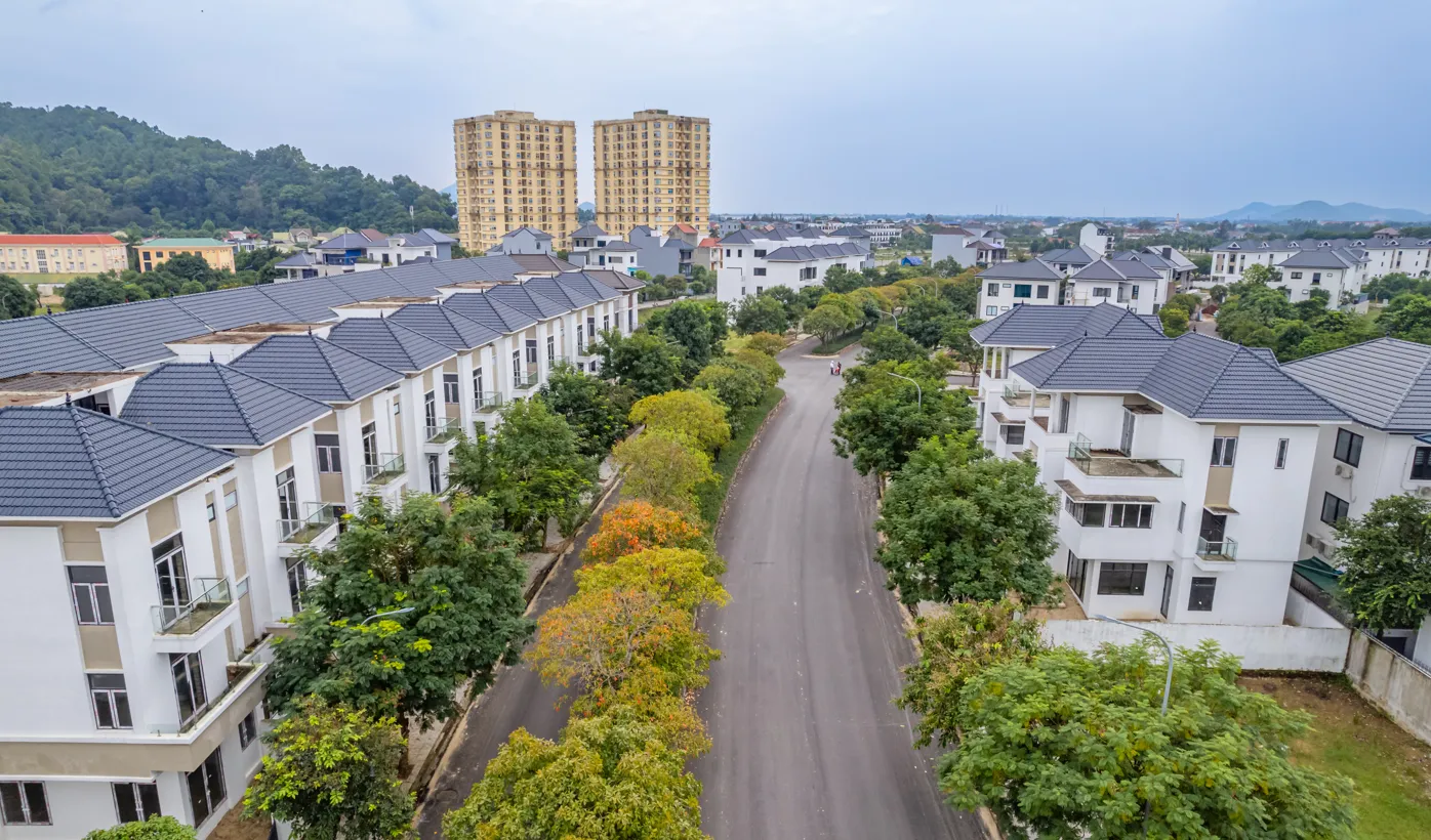 Bán Nhà Vườn 24