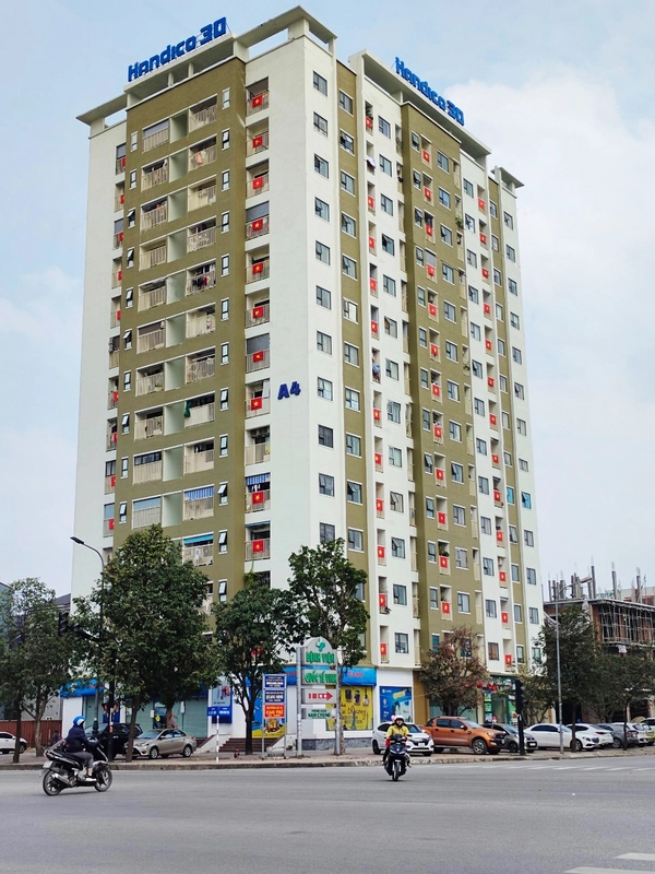 Cho thuê Shophouse DT 104m2 va 118m2 dưới CC A1 Đường Le Nin
